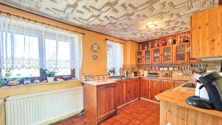 Prodej rodinného domu 356 m², Měrunice