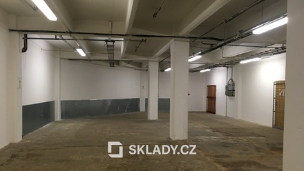 Pronájem skladu 2 600 m², Jablonec nad Nisou