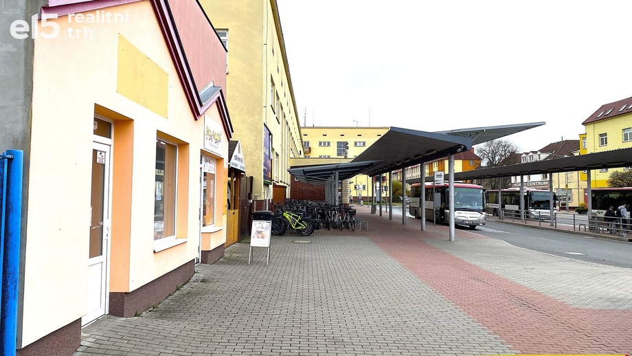 Pronájem obchodní prostory, 64 m² - Veselí nad Moravou