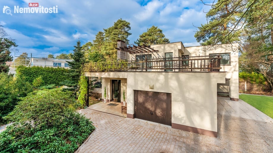 Prodej rodinného domu 197 m², Praha