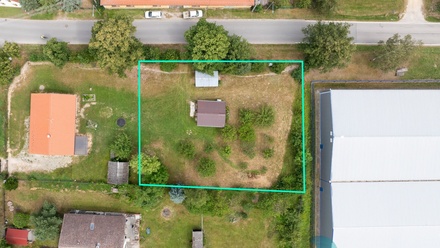 Prodej stavebního pozemku 1 000 m², Lišov