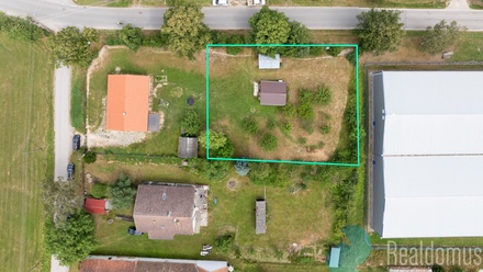 Prodej stavebního pozemku 1 000 m², Lišov