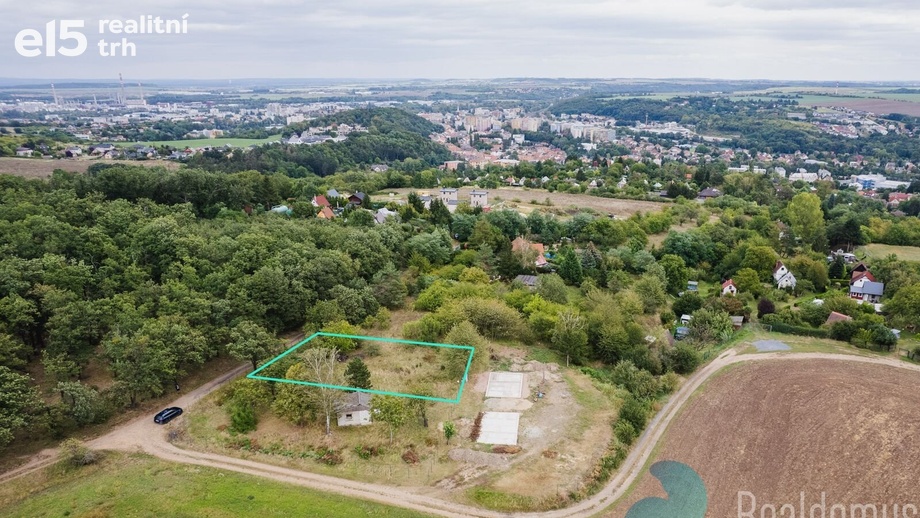 Prodej pozemky pro bydlení, 849 m² - Kralupy nad Vltavou - Zeměchy u Kralup nad Vltavou