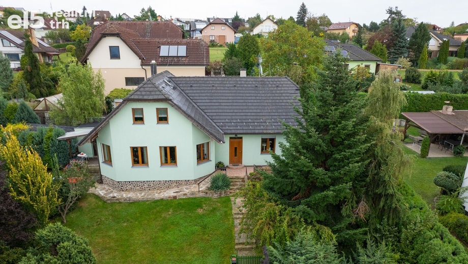Prodej rodinné domy, 196 m² - Srubec