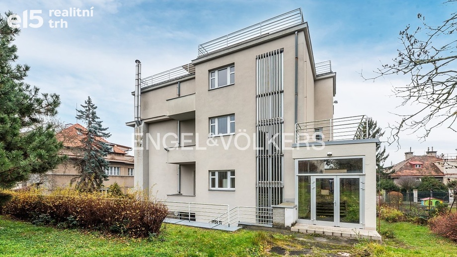 Pronájem kanceláře, 1 127 m² - Praha - Smíchov