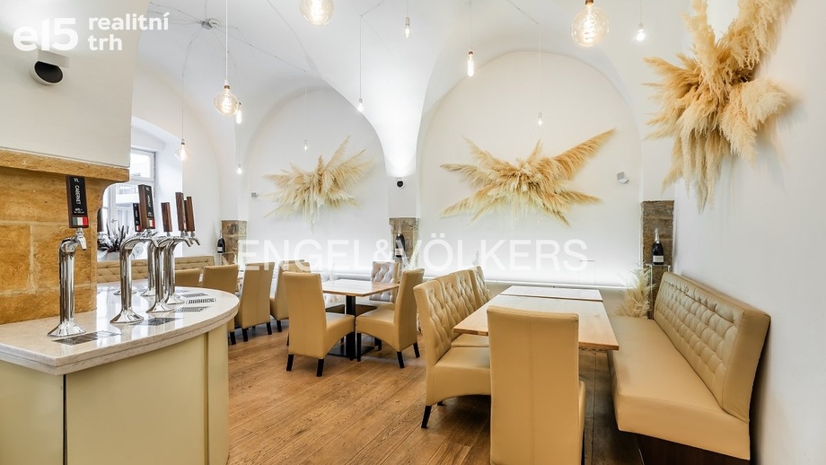 Pronájem restaurace 365 m², Praha - Staré Město