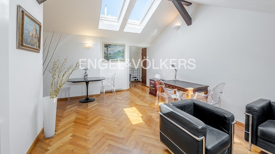 Pronájem bytu 2+1 61 m², Praha - Staré Město