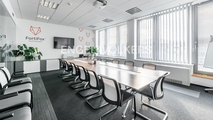 Pronájem kanceláře 553 m², Praha - Karlín