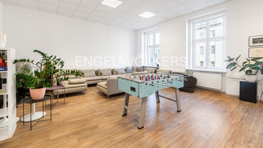 Pronájem kanceláře, 278 m² - Praha - Nové Město