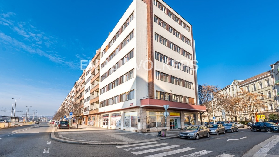Pronájem obchodní prostory, 340 m² - Praha - Bubeneč