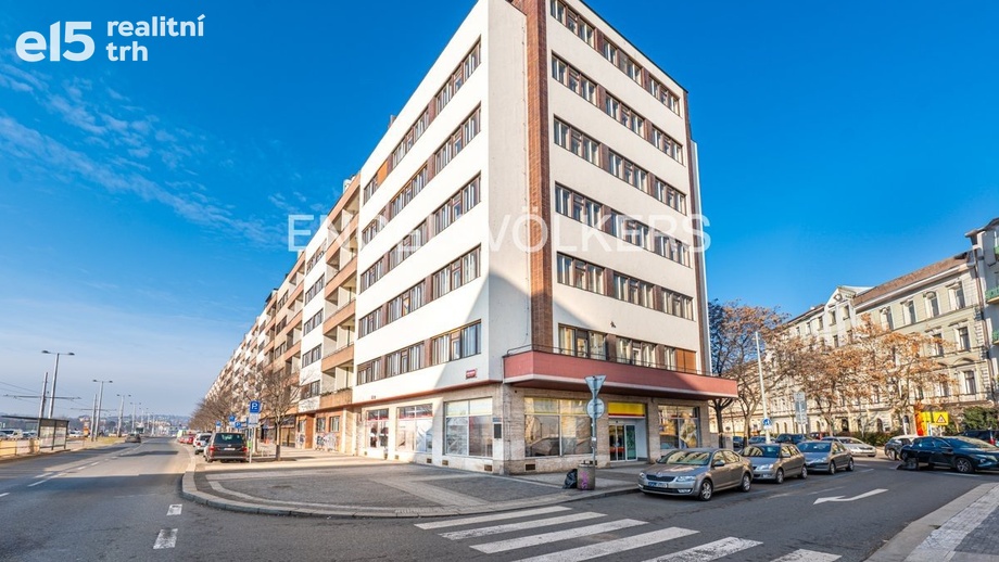 Pronájem obchodní prostory, 340 m² - Praha - Bubeneč