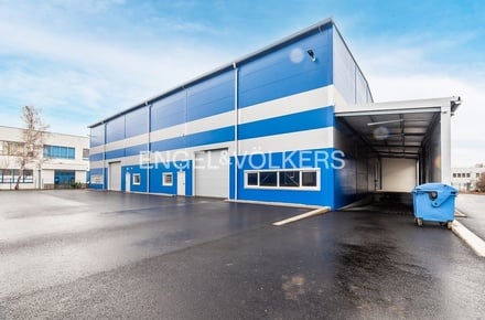 Pronájem skladu 422 m², Praha