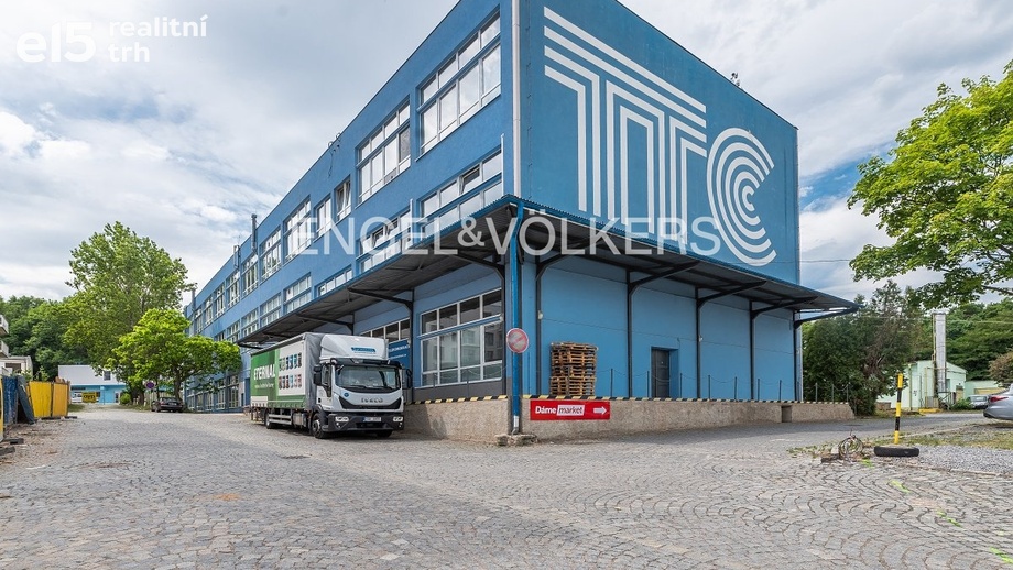 Pronájem kanceláře 80 m², Praha - Košíře