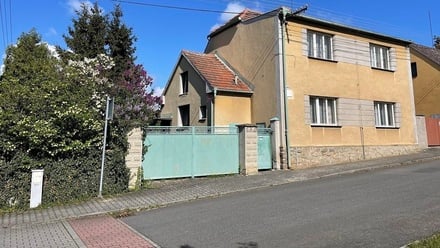 Prodej rodinného domu 180 m², Chlumčany
