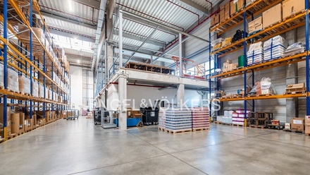 Pronájem skladu 2 000 m², Klecany - Zdibsko