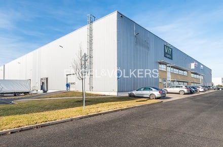 Pronájem skladu 2 000 m², Klecany - Zdibsko