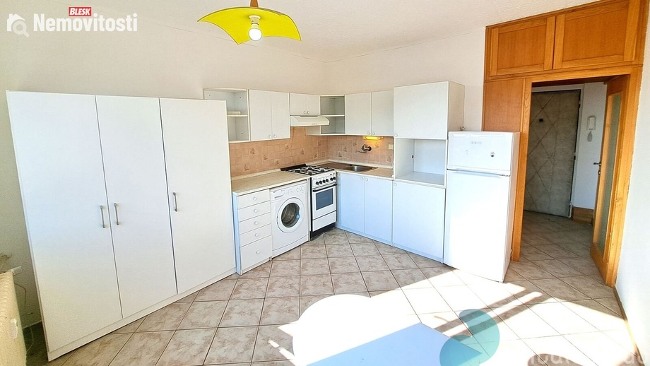 Pronájem bytu 1+1 37 m², České Budějovice