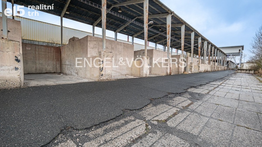 Pronájem sklady, 30 000 m² - Rakovník II