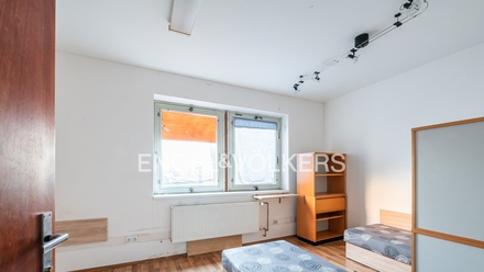 Pronájem kanceláře 719 m², Praha - Uhříněves