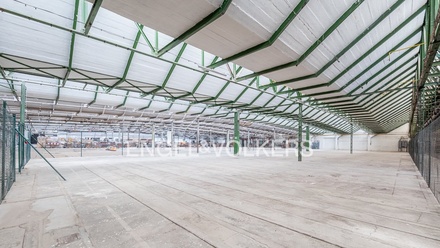 Pronájem skladu 13 240 m², Louny