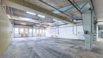 Pronájem skladu 1 218 m², Hořovice