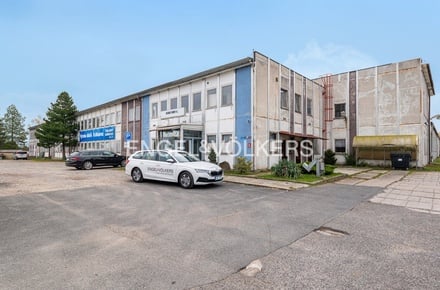 Pronájem skladu 1 218 m², Hořovice