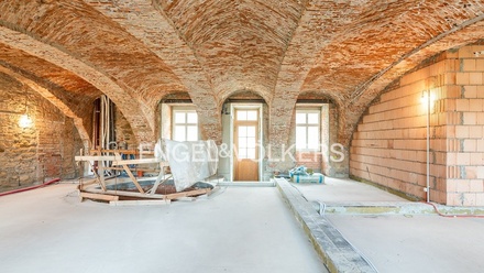 Pronájem kanceláře 303 m², Praha - Troja