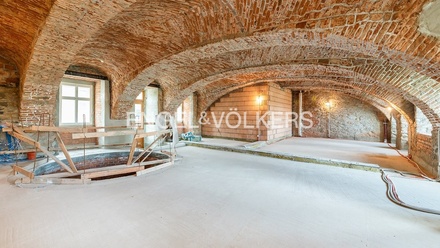 Pronájem kanceláře 303 m², Praha - Troja