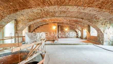 Pronájem kanceláře 303 m², Praha - Troja