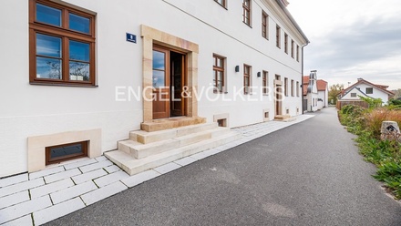 Pronájem obchodního prostoru 49 m², Praha - Troja