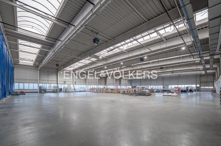 Pronájem skladu 4 000 m², Kladno - Kročehlavy