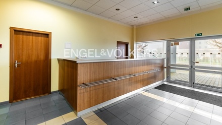Pronájem skladu 4 913 m², Plzeň - Skvrňany