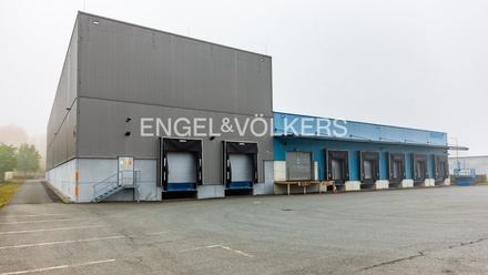 Pronájem skladu 3 527 m², Plzeň - Skvrňany