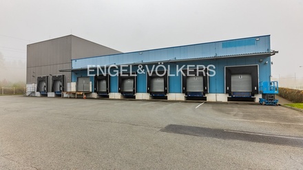 Pronájem skladu 3 527 m², Plzeň - Skvrňany