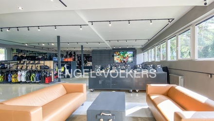 Pronájem obchodního prostoru 266 m², Praha - Hodkovičky