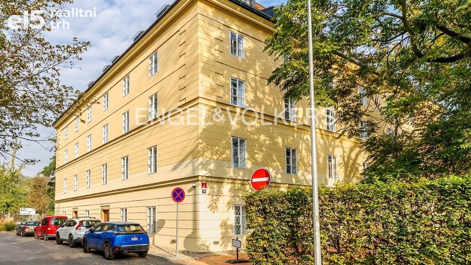 Pronájem obchodní prostory, 185 m² - Praha - Troja