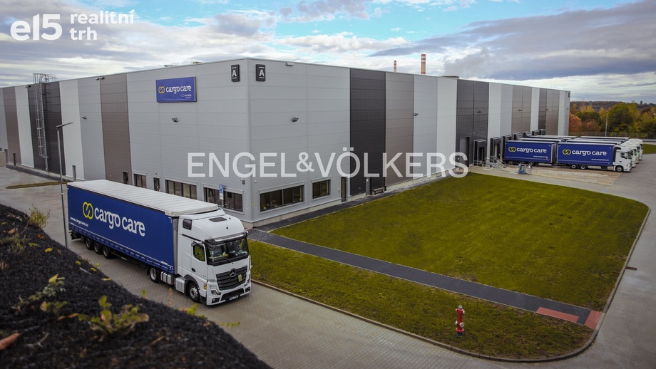 Pronájem skladu 1 500 m², Kladno - Dubí