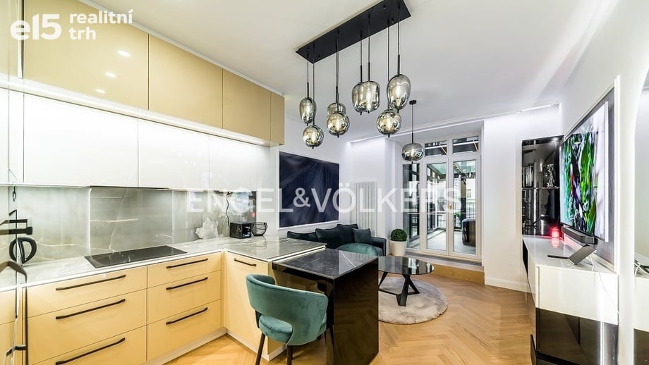 Pronájem byty 2+kk, 87 m² - Praha - Vinohrady