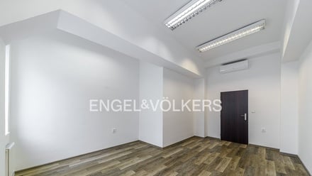 Pronájem kanceláře 19 m², Praha - Vinohrady