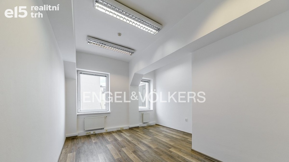 Pronájem kanceláře, 19 m² - Praha - Vinohrady