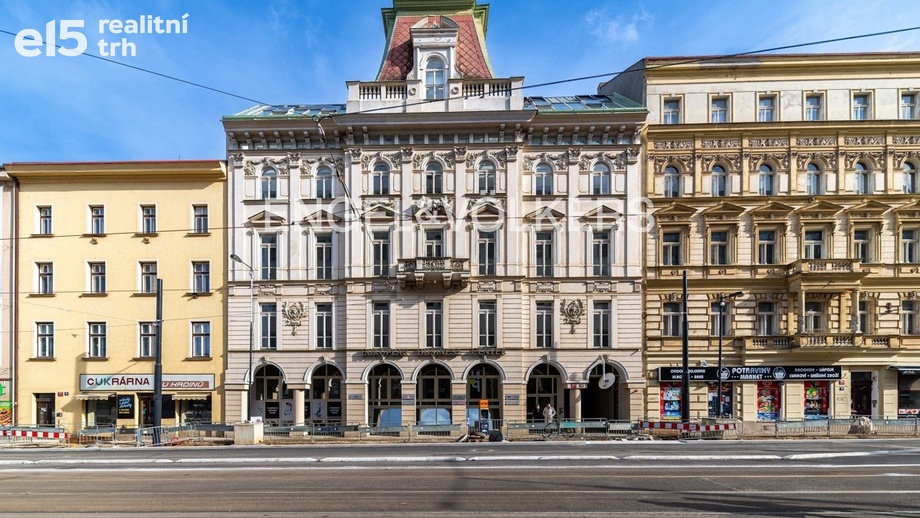 Pronájem kanceláře, 378 m² - Praha - Holešovice