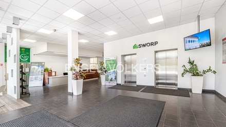 Pronájem kanceláře 1 272 m², Praha - Strašnice