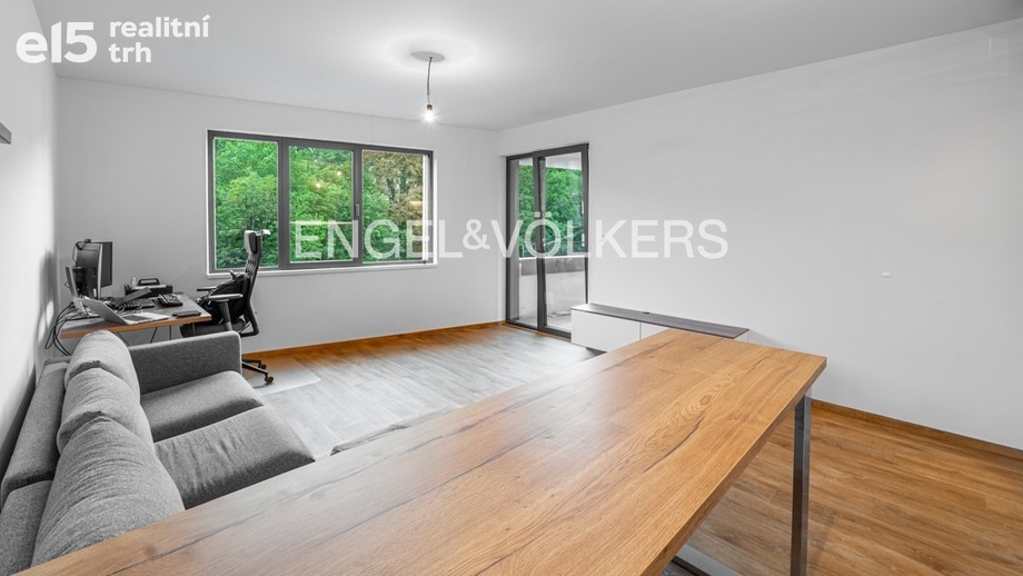 Pronájem byty 2+kk, 56 m² - Praha - Karlín