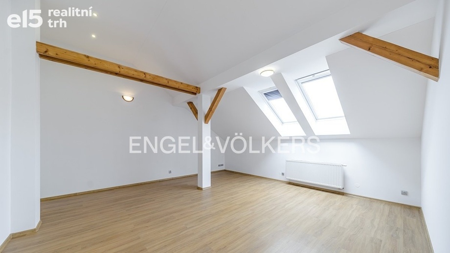 Pronájem byty 4+1, 194 m² - Praha - Vinohrady