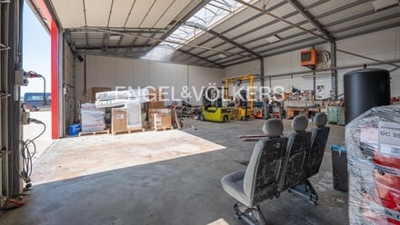 Pronájem skladu 486 m², Ždírec