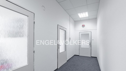 Pronájem kanceláře 85 m², Praha - Hodkovičky