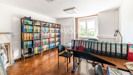 Pronájem kanceláře 284 m², Praha - Podolí