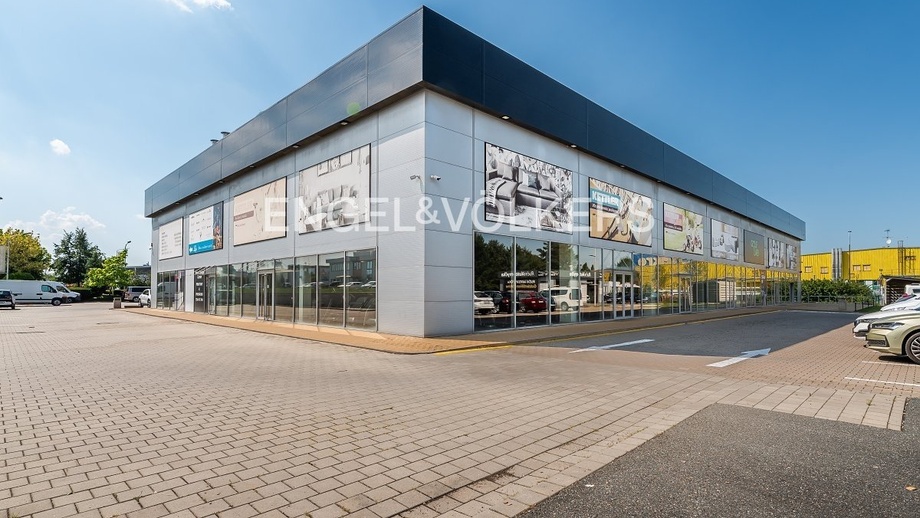 Pronájem obchodní prostory, 491 m² - Čestlice