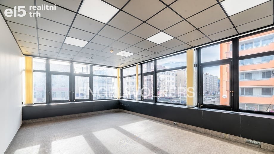 Pronájem kanceláře, 93 m² - Praha - Libeň