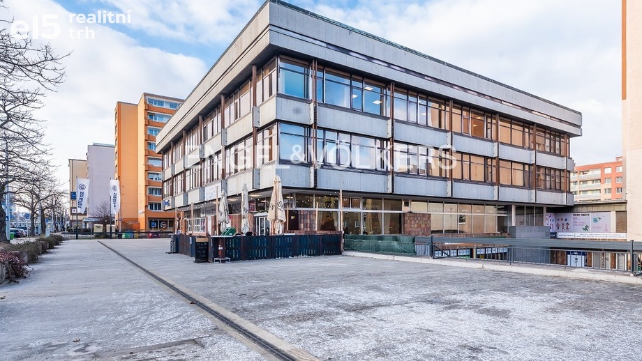 Pronájem kanceláře, 186 m² - Praha - Libeň